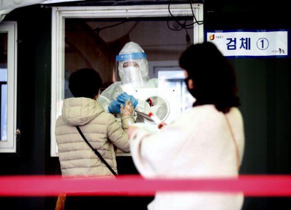 "사스부터 코로나19까지 반복되는 감염병에…韓도 보장보험 고민해야" "사스부터 코로나19까지 반복되는 감염병에…韓도 보장보험 고민해야"