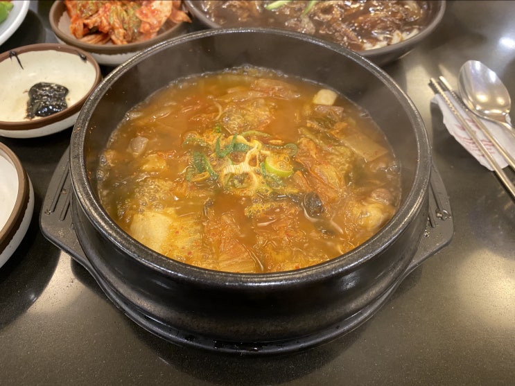  송파구 맛집 특별한 김치찌개 맛집 오모리 김치찌개