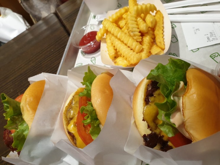  [ 쉐이크쉑 ] 용산아이파크몰맛집! 햄버거맛집 :-D