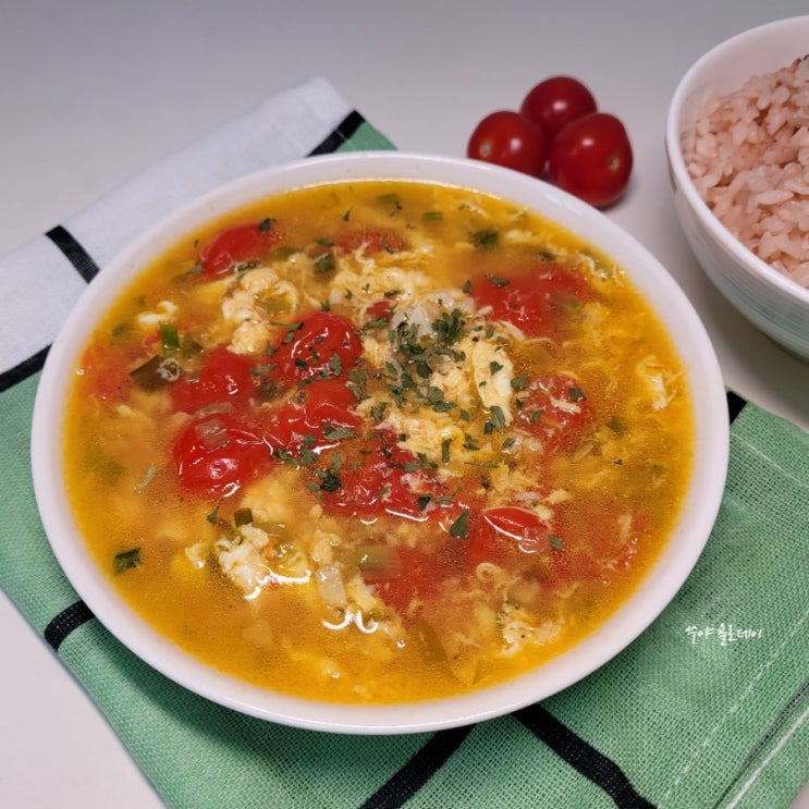 중국식 계란탕 토마토 더해 만들기 중국식 계란탕 토마토 더해 만들기
