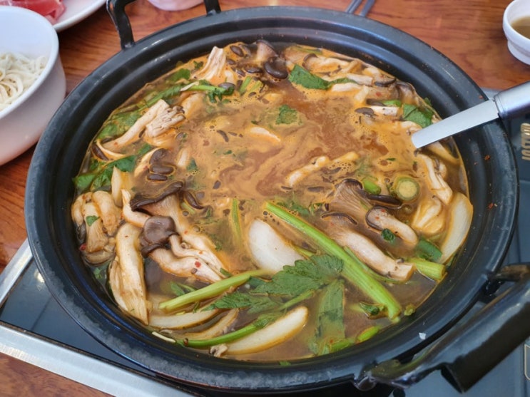 청주 율량동 샤브샤브 칼국수 맛집! 율량3지구 점심맛집 등촌샤브칼국수 세트메뉴 후기!