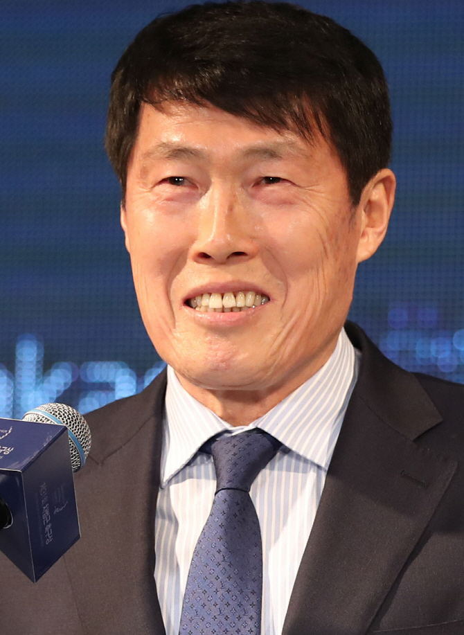  차범근 나이 와이프 부인 아내 직업 오은미 결혼 집 재산 가족 자녀 고향 며느리 한채아