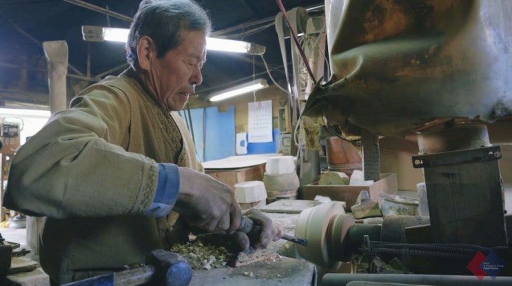  대전 무형문화재 목기장이 빚는 수제공예품의 품격, 옻칠공예