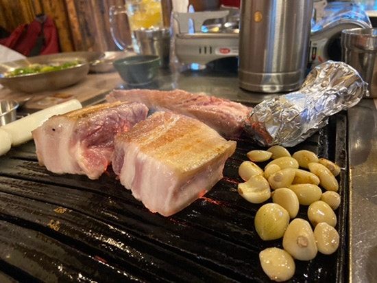  [신당동 맛집]미쉐린 가이드 2021에 선정된 금돼지식당을 가보았습니다!