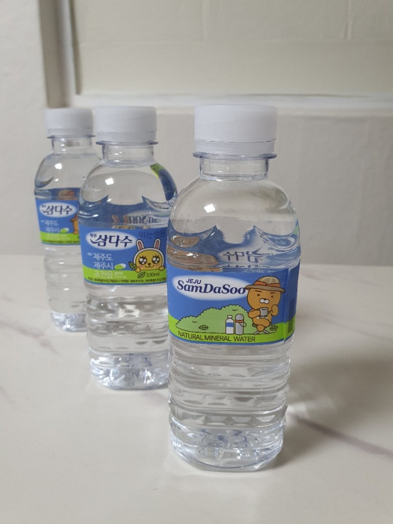 [Review] 우리 아기 먹는 생수, 제주 삼다수 330 ml
