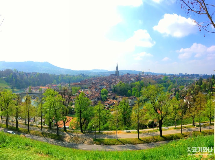 베른 여행 : 스위스 마을에서의 인생 샷