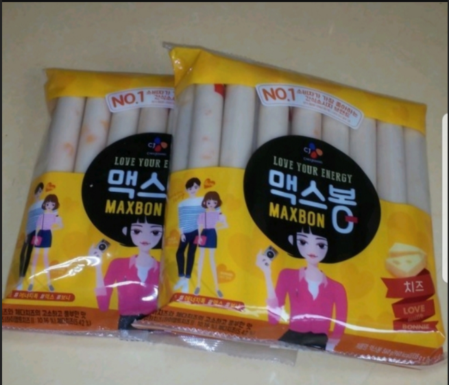  유치원 간식통에 좋은 체다치즈가 쏙쏙박힌 맥스봉 치즈