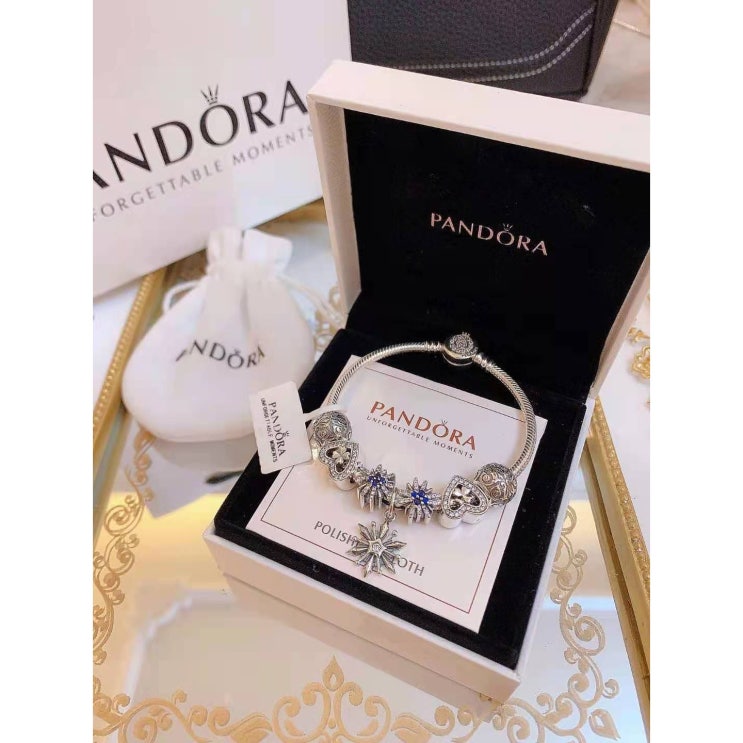 선호도 좋은 onse PANDORA 판도라 2021 여성용 레드 생방송 불가사리 하트 팔찌 ··· 선호도 좋은 onse PANDORA 판도라 2021 여성용 레드 생방송 불가사리 하트 팔찌 ···