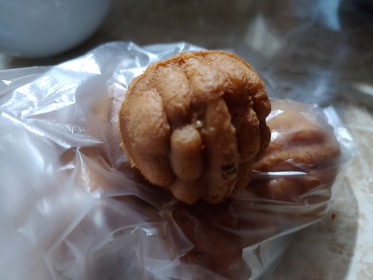  호두과자 탕방: 천안 태극당, 홍제역 호두붐, NC백화점 지하