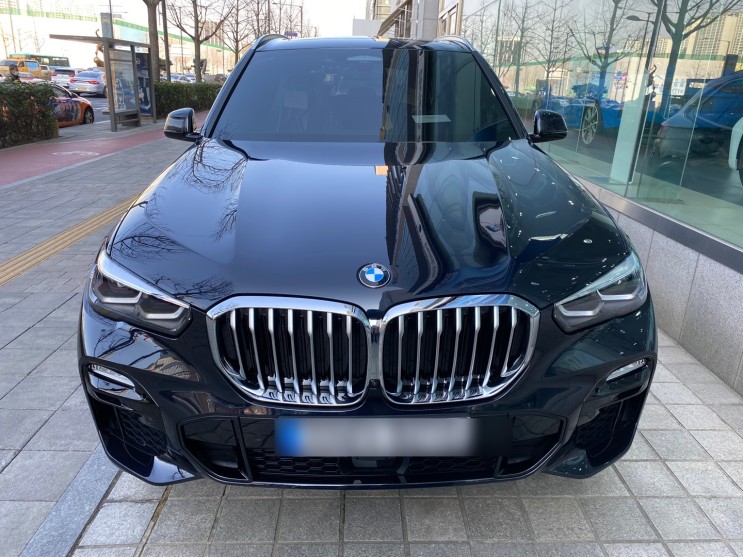 2021 BMW X5 블랙 제네시스GV80과 비교