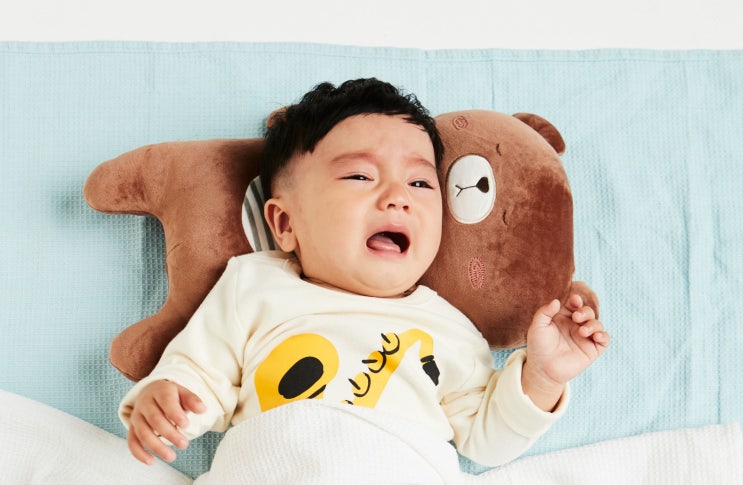  자다 깨서 우는 아기, 원인이 무엇일까?