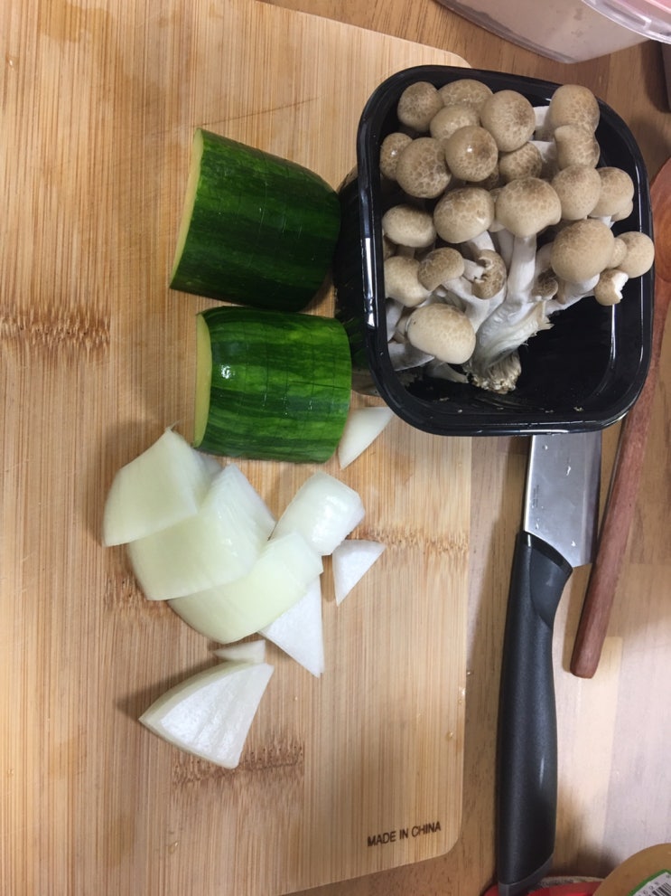 김치찌개 레시피 -맛있는 김치찌개 만들기 김치찌개 레시피 -맛있는 김치찌개 만들기