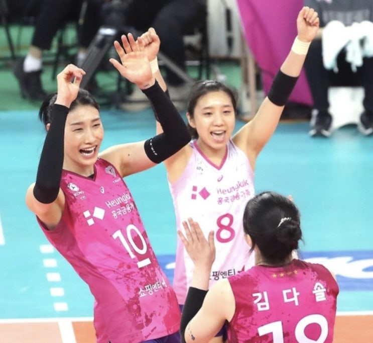 KOVO 프로배구 남자배구 수요야 삼성화재 vs 한국전력 여자배구 플레이오프 3차전 흥국생명 vs IBK KOVO 프로배구 남자배구 수요야 삼성화재 vs 한국전력 여자배구 플레이오프 3차전 흥국생명 vs IBK