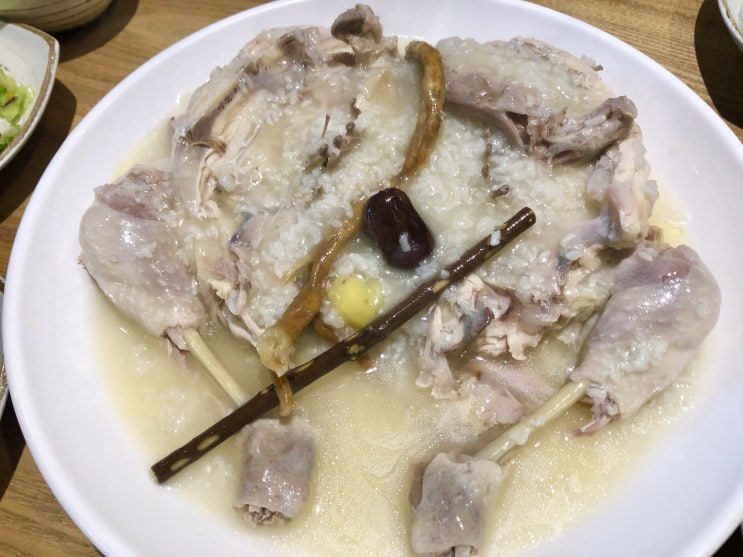  경기일산_대기 1시간 기본) 이유가 다 있구나? 누구나 아는 찐 맛집"다람쥐마을 누룽지백숙"