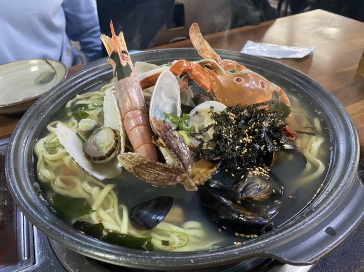 김해 연지공원 맛집: 이랑수산(칼국수,파전)
