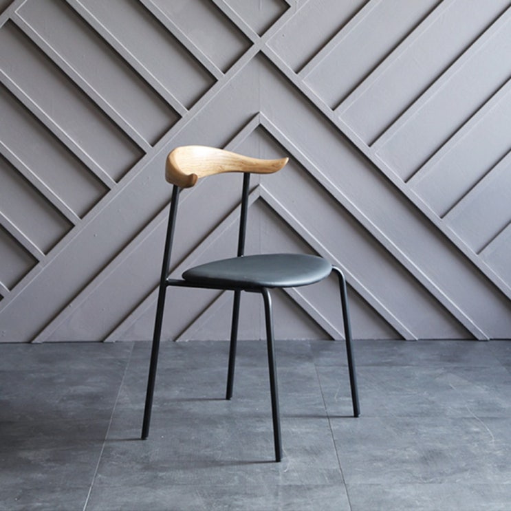 선호도 높은 칼한센의자 한스베그너 Carl Hansen, 원목+블랙발 추천해요 선호도 높은 칼한센의자 한스베그너 Carl Hansen, 원목+블랙발 추천해요