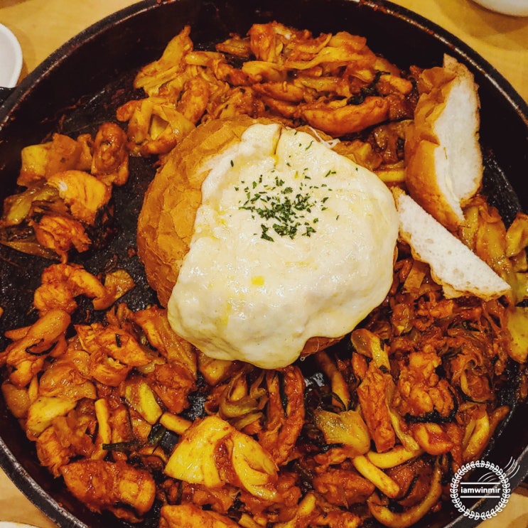 신설동역, 닭갈비와 부대찌개 둘 다 포기할 수 없다면 박가부대로~ 신설동역, 닭갈비와 부대찌개 둘 다 포기할 수 없다면 박가부대로~