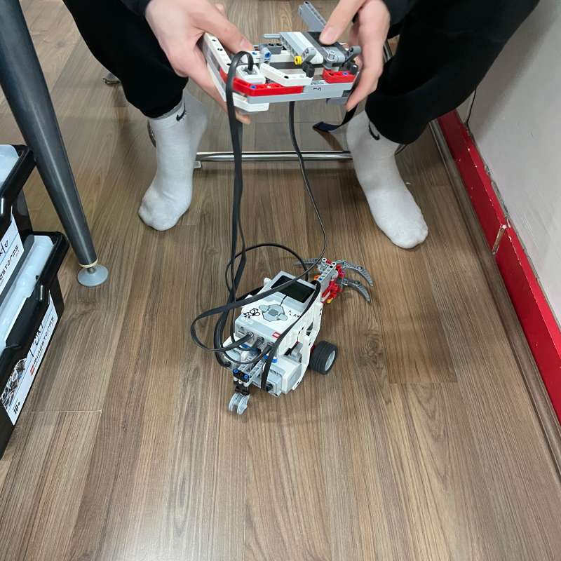 코딩교육)RobotC언어 EV3)Claw car + Controller 수업모습 : 네이버 블로그