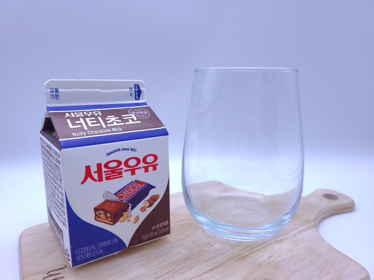 [서울우유 너티초코] 달콤한 다크초코의 맛에 너트의 고소함을 더한 우유