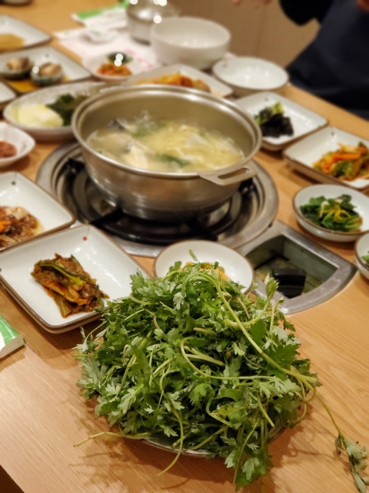 광교한정식 수원 삼학도 훌륭했던 도다리쑥국 광교한정식 수원 삼학도 훌륭했던 도다리쑥국