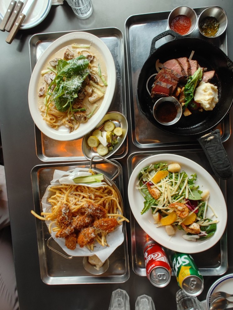 [서울/종로]드롭더미트-감각적 인테리어,스테이크,파스타,튀김류가 맛있고 풍성해서 가족 모임 및 퇴근길 맥주 먹기 좋은 곳