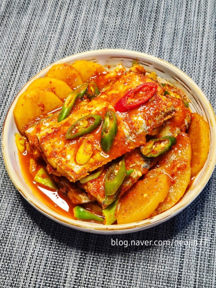 갈치조림 레시피 매콤한 비법 양념장 더한 갈치요리 갈치조림 레시피 매콤한 비법 양념장 더한 갈치요리