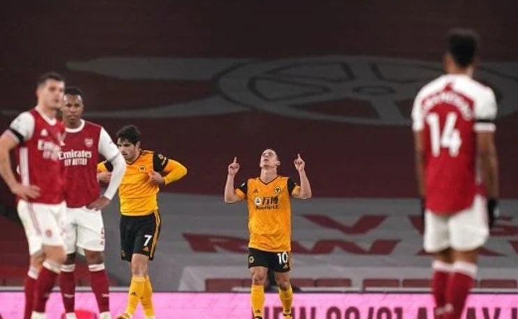 EPL 프리미어리그 2일 셰필드 vs 웨스브로 울버햄튼 vs 아스날 맨유 vs 사우샘프턴 뉴캐슬 vs 크리스탈팰리스 EPL 프리미어리그 2일 셰필드 vs 웨스브로 울버햄튼 vs 아스날 맨유 vs 사우샘프턴 뉴캐슬 vs 크리스탈팰리스