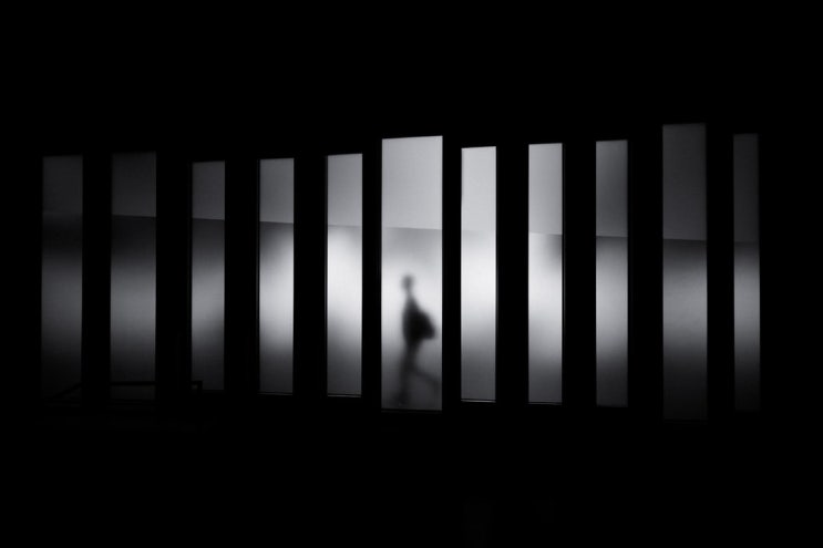  04_ 홀리다