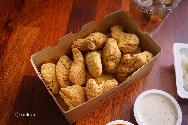 뿌링클 같은 교촌치즈트러플순살 야식으로 좋아요