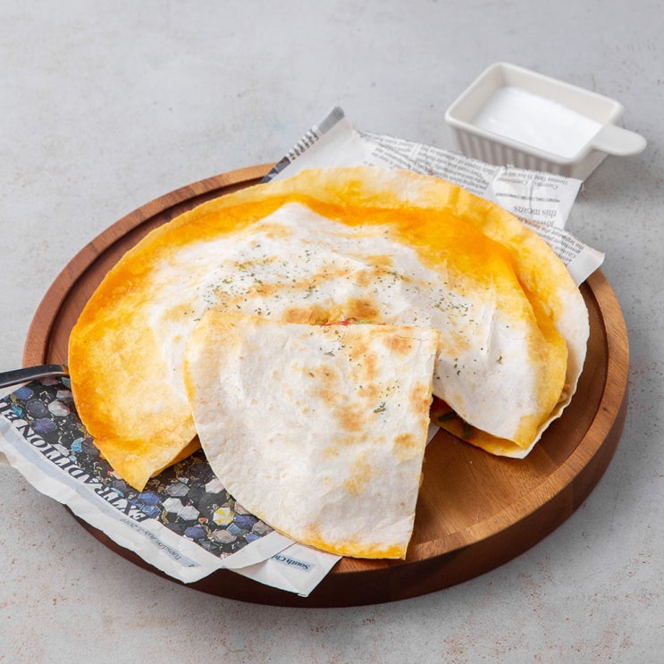 많이 찾는 애슐리 칠리 치킨 퀘사디아, 569g, 1개 좋아요 많이 찾는 애슐리 칠리 치킨 퀘사디아, 569g, 1개 좋아요
