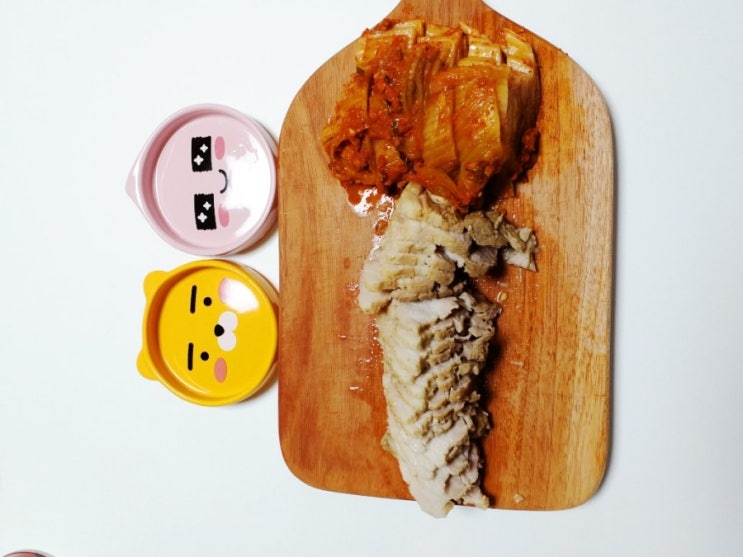  돼지수육삶는법 ? 코로나 일상생활 오늘 뭐 먹지 - 삼겹살로 만든 수육 보쌈