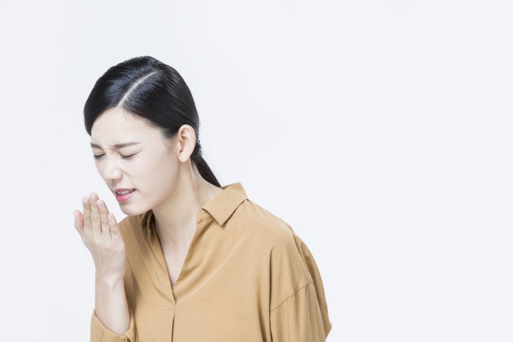  올바른 기침예절로 전염을 방지해요.