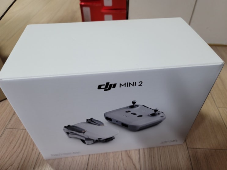  내 손에 들어온 dji mini 2- 일단 포장만 뜯음