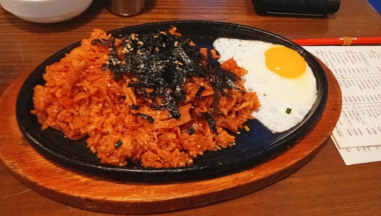  홍대 분식집 소풍 - 가성비 맛집! 간단히 식사하기 좋은 밥집(분식/한식)