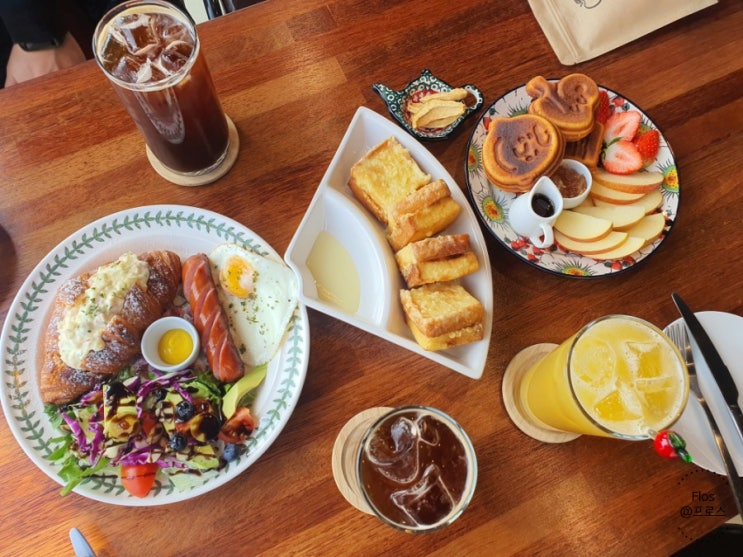  연천 브런치 카페 애플팜페 ; 서울 근교 가볼 만한 곳  브런치와 사과주스 맛집 ^-^