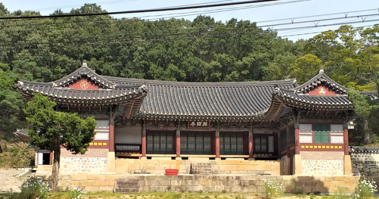  수락산 자락의 덕절(德寺).  남양주 흥국사(興國寺)