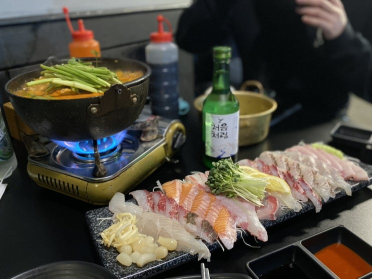  [노량진맛집/노량진횟집] 가성비 대박인 회파는 노량진 술집- ‘해물포차꼴통 3호점’