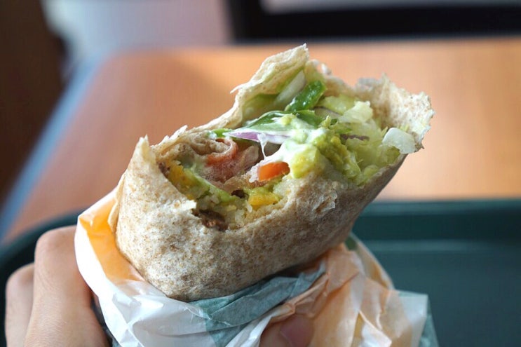  군자역 맛집) 서브웨이 개별레시피가 필요없는 랩메뉴 먹어봤어요