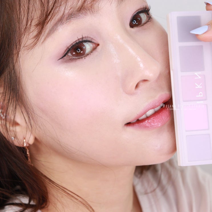 입큰 X 먼지나방 퍼스널무드 팔레트 플레인써머 여름쿨톤 메이크업 입큰 X 먼지나방 퍼스널무드 팔레트 플레인써머 여름쿨톤 메이크업