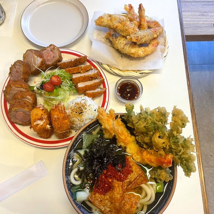  순천 신상 맛집 해피치즈스마일 돈가스도 맛있네