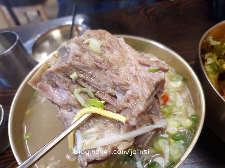  뚝섬역 맛집 평이담백 뼈칼국수 성수점 맛있는녀석들 칼국수