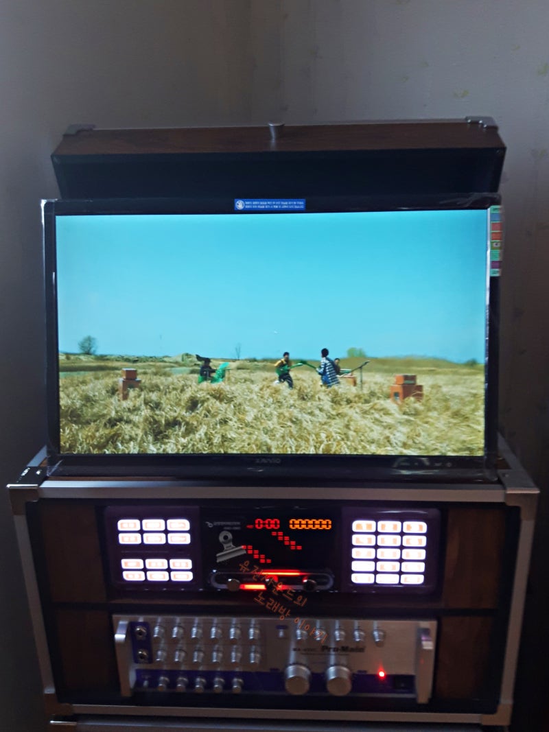 무선 금영노래방 마이크 로 즐기는 휴대용 가정용노래방기기 한대 강원도 철원군 서면 설치 후기 [금영노래방기계 설치 ,신곡업데이트 비용]  : 네이버 블로그