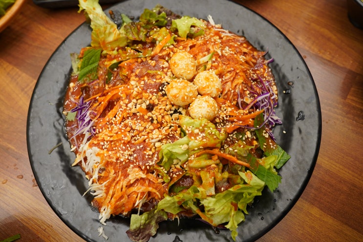  수원 광교 맛집 장충광교왕족발 맛있는 보쌈에 막국수까지!