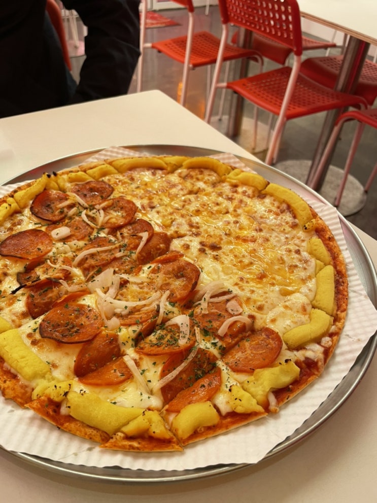 [연남동 피자] 홍대 피자 맛집 뽀빠이 피자 클럽 페퍼로니 치즈 존맛