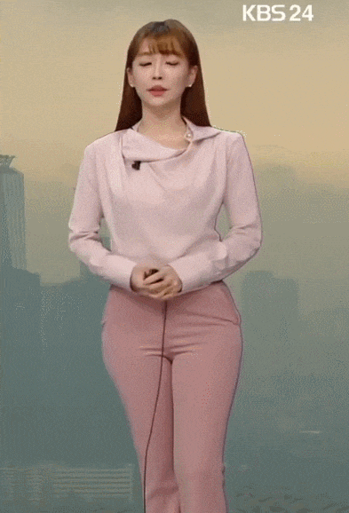 과거 걸그룹 제의도 거절했었다는 미스 춘향 미 출신인 KBS 메인뉴스 기상캐스터이자 국회방송 메인뉴스 앵커 강아랑 기상캐스터