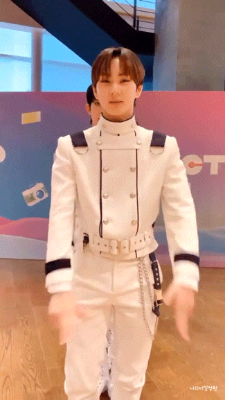  [오늘의ENHYPEN] 엔하-! 오랜만에 엔진분들과 CONNECT해서 행복했어요 c