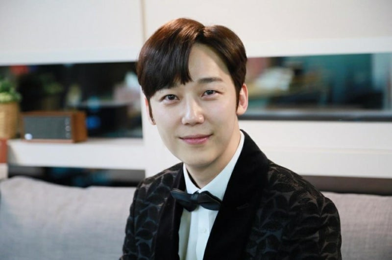 윤종훈 사주 (기묘일주 연예인)