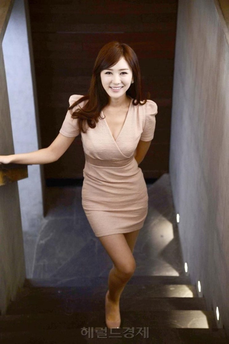 공서영 나이 아나운서 학력 고향 결혼 남편 남자친구 비키니 황재균 공서영 나이 아나운서 학력 고향 결혼 남편 남자친구 비키니 황재균