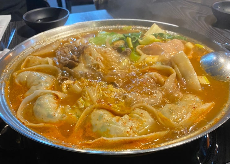  군포 맛집_오감만두 [만두전골]
