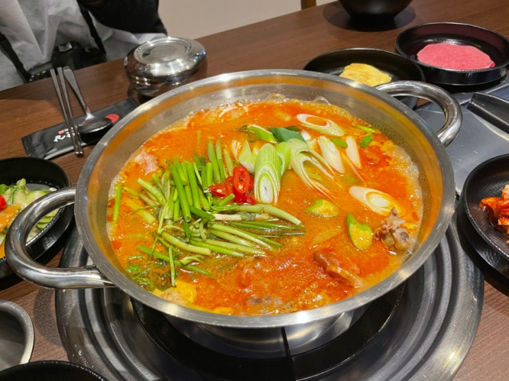  명지 오리고기 맛있기로 소문난 맛집, 오리한상(부산)